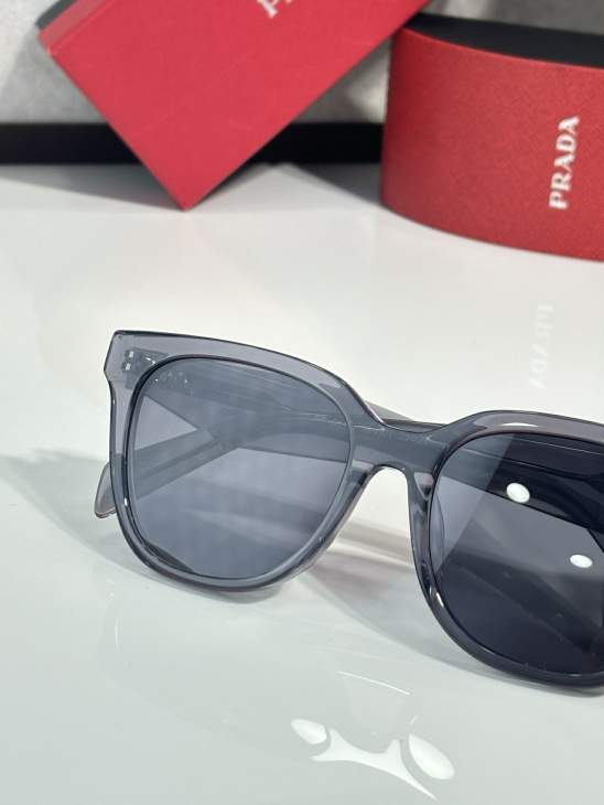 Picture of Prada Sunglasses _SKUfw76250858fw